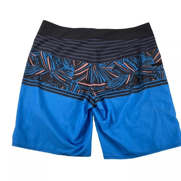 Patagonia Blue Tropical Board Shorts Men’s Size 34 Beach Coastal Summer Vacation - Picture 2 of 6
